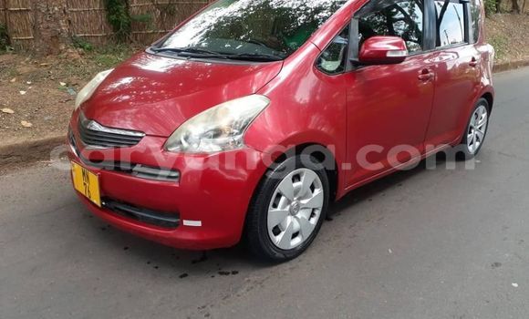 Acheter Occasion Voiture Toyota Ractis Rouge à Blantyre, Malawi Acheter Occasion Voiture Toyota Ractis Rouge à Blantyre, Malawi