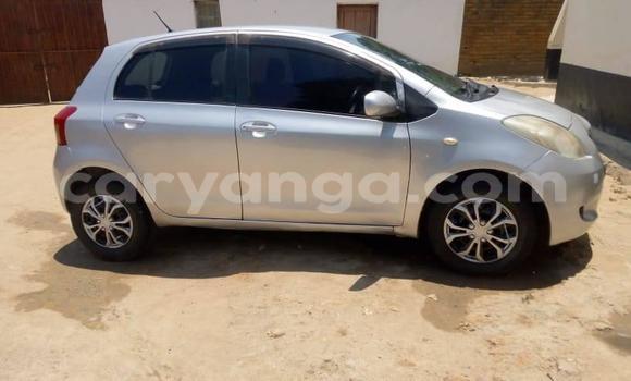 Acheter Occasion Voiture Toyota Vitz Gris à Blantyre, Malawi Acheter Occasion Voiture Toyota Vitz Gris à Blantyre, Malawi