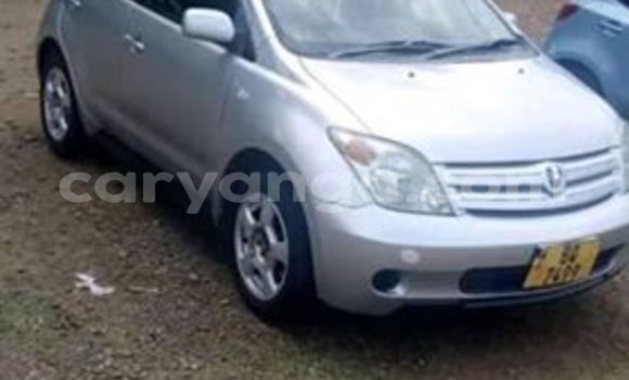 Buy Used Toyota IST Silver Car in Blantyre in Malawi Buy Used Toyota IST Silver Car in Blantyre in Malawi