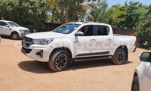 Acheter Occasion Voiture Toyota Hilux Blanc à Blantyre, Malawi Acheter Occasion Voiture Toyota Hilux Blanc à Blantyre, Malawi