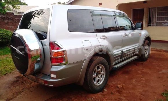 Nunua Ilio tumika Mitsubishi Pajero Silver Gari ndani ya Blantyre nchini Malawi Nunua Ilio tumika Mitsubishi Pajero Silver Gari ndani ya Blantyre nchini Malawi