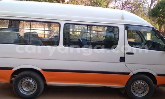 Buy Used Toyota Hiace White Car in Blantyre in Malawi Buy Used Toyota Hiace White Car in Blantyre in Malawi