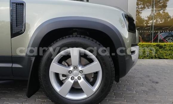 Nunua Ilio tumika Land Rover Defender Beige Gari ndani ya Blantyre nchini Malawi Nunua Ilio tumika Land Rover Defender Beige Gari ndani ya Blantyre nchini Malawi