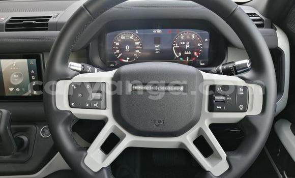 Nunua Ilio tumika Land Rover Defender Beige Gari ndani ya Blantyre nchini Malawi Nunua Ilio tumika Land Rover Defender Beige Gari ndani ya Blantyre nchini Malawi