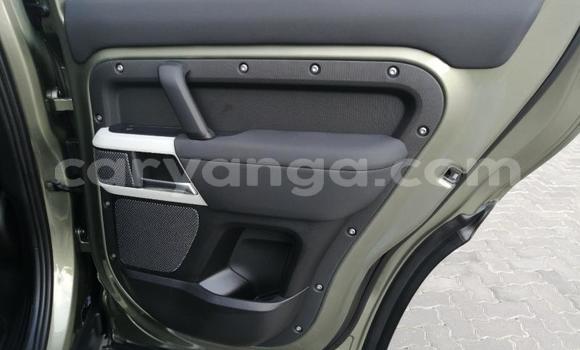 Nunua Ilio tumika Land Rover Defender Beige Gari ndani ya Blantyre nchini Malawi Nunua Ilio tumika Land Rover Defender Beige Gari ndani ya Blantyre nchini Malawi