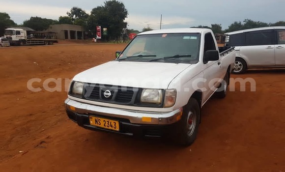 Buy Used Nissan Datsun White Car in Kasungu in Malawi