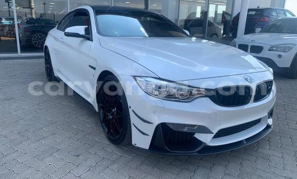 Nunua Ilio tumika BMW M4 White Gari ndani ya Blantyre nchini Malawi