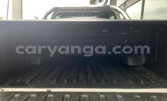 Nunua Ilio tumika Toyota Hilux White Gari ndani ya Blantyre nchini Malawi Nunua Ilio tumika Toyota Hilux White Gari ndani ya Blantyre nchini Malawi