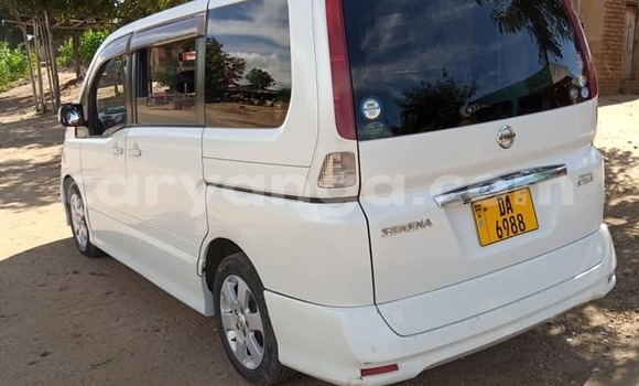 Nunua Ilio tumika Nissan Serena White Gari ndani ya Blantyre nchini Malawi Nunua Ilio tumika Nissan Serena White Gari ndani ya Blantyre nchini Malawi