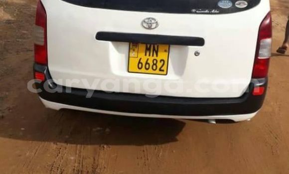 Acheter Occasion Voiture Toyota Probox Blanc à Blantyre, Malawi Acheter Occasion Voiture Toyota Probox Blanc à Blantyre, Malawi