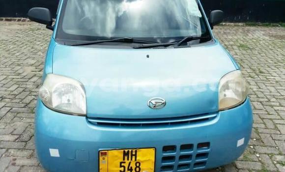 Buy Used Daihatsu Esse Blue Car in Blantyre in Malawi
