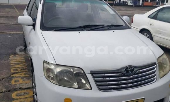 Acheter Occasion Voiture Toyota Corolla Blanc à Blantyre, Malawi Acheter Occasion Voiture Toyota Corolla Blanc à Blantyre, Malawi