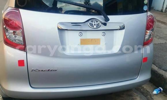 Acheter Occasion Voiture Toyota Ractis Gris à Blantyre, Malawi Acheter Occasion Voiture Toyota Ractis Gris à Blantyre, Malawi