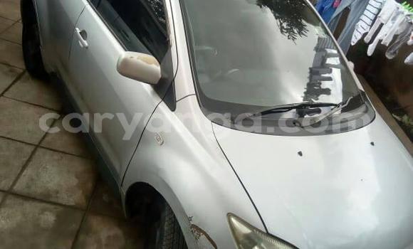 Acheter Occasion Voiture Toyota IST Gris à Blantyre, Malawi Acheter Occasion Voiture Toyota IST Gris à Blantyre, Malawi