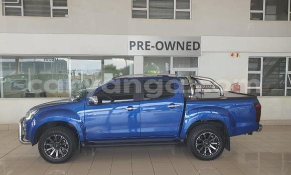 Buy Used Isuzu D–MAX Blue Car in Blantyre in Malawi