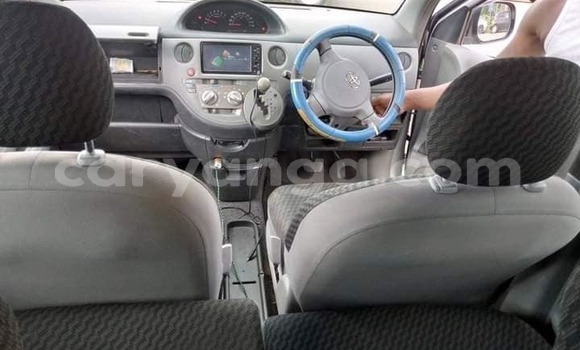 Buy Used Toyota Sienta Silver Car in Blantyre in Malawi Buy Used Toyota Sienta Silver Car in Blantyre in Malawi
