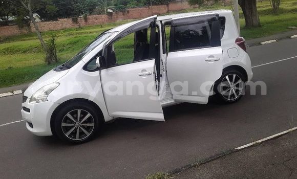 Buy Used Toyota Ractis White Car in Blantyre in Malawi Buy Used Toyota Ractis White Car in Blantyre in Malawi
