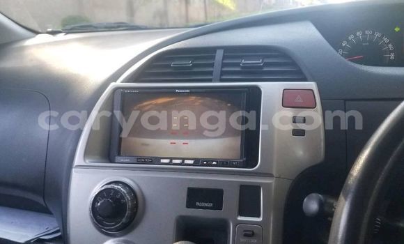 Buy Used Toyota Ractis White Car in Lilongwe in Malawi Buy Used Toyota Ractis White Car in Lilongwe in Malawi