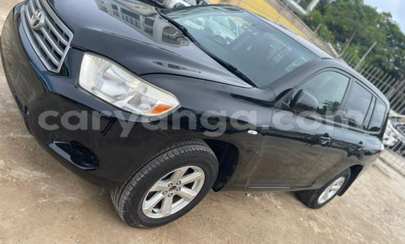 Buy Import Toyota Kluger Black Car in Lilongwe in Malawi Buy Import Toyota Kluger Black Car in Lilongwe in Malawi