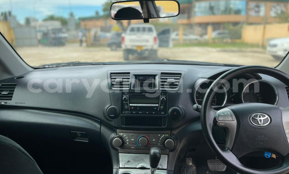 Buy Import Toyota Kluger Black Car in Lilongwe in Malawi Buy Import Toyota Kluger Black Car in Lilongwe in Malawi