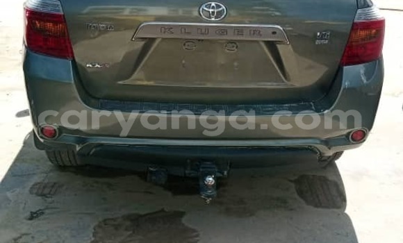 Buy Import Toyota Kluger Green Car in Lilongwe in Malawi Buy Import Toyota Kluger Green Car in Lilongwe in Malawi