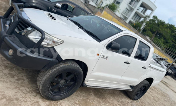 Buy Import Toyota Hilux White Car in Lilongwe in Malawi Buy Import Toyota Hilux White Car in Lilongwe in Malawi