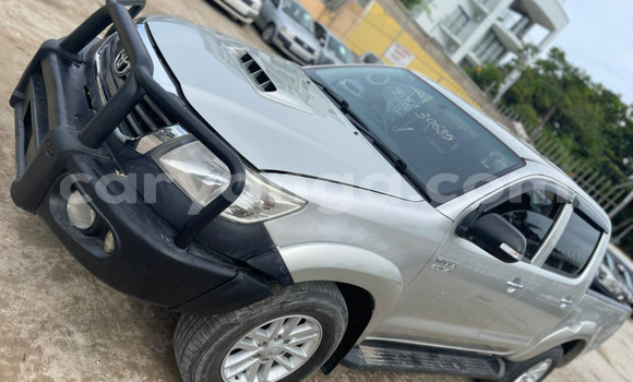 Buy Import Toyota Hilux Silver Car in Lilongwe in Malawi Buy Import Toyota Hilux Silver Car in Lilongwe in Malawi