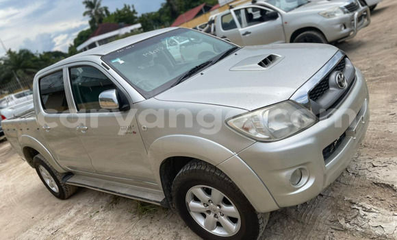 Buy Import Toyota Hilux Silver Car in Lilongwe in Malawi Buy Import Toyota Hilux Silver Car in Lilongwe in Malawi