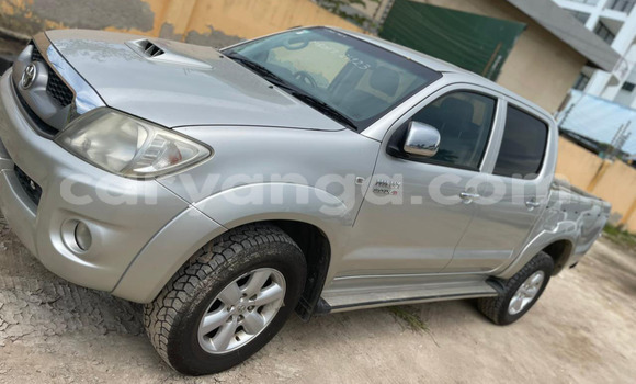 Buy Import Toyota Hilux Silver Car in Lilongwe in Malawi Buy Import Toyota Hilux Silver Car in Lilongwe in Malawi