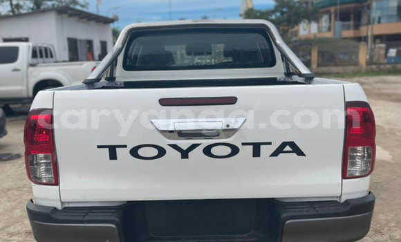 Buy Import Toyota Hilux White Car in Lilongwe in Malawi Buy Import Toyota Hilux White Car in Lilongwe in Malawi