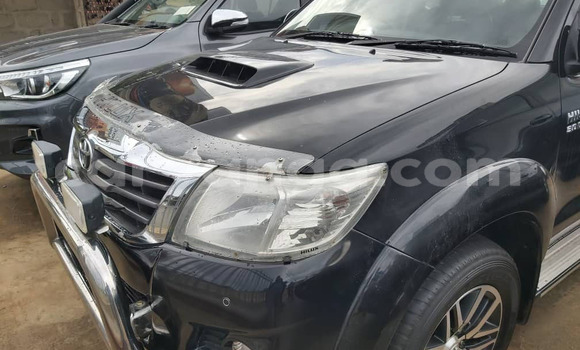 Buy Import Toyota Hilux Black Car in Lilongwe in Malawi
