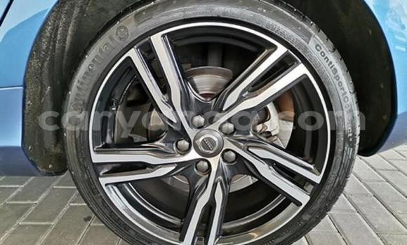 Nunua Ilio tumika Volvo V40 Silver Gari ndani ya Blantyre nchini Malawi Nunua Ilio tumika Volvo V40 Silver Gari ndani ya Blantyre nchini Malawi