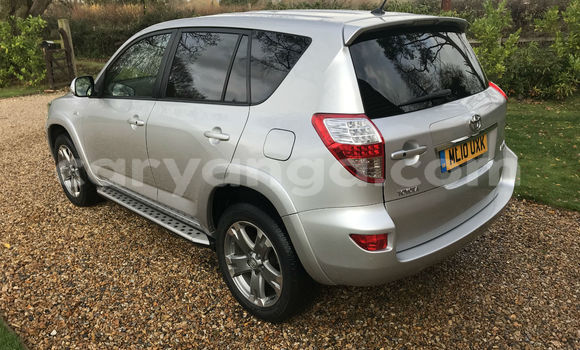 Nunua Ilio tumika Toyota RAV4 Black Gari ndani ya Blantyre nchini Malawi Nunua Ilio tumika Toyota RAV4 Black Gari ndani ya Blantyre nchini Malawi