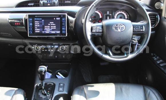 Nunua Ilio tumika Toyota Hilux Silver Gari ndani ya Blantyre nchini Malawi Nunua Ilio tumika Toyota Hilux Silver Gari ndani ya Blantyre nchini Malawi