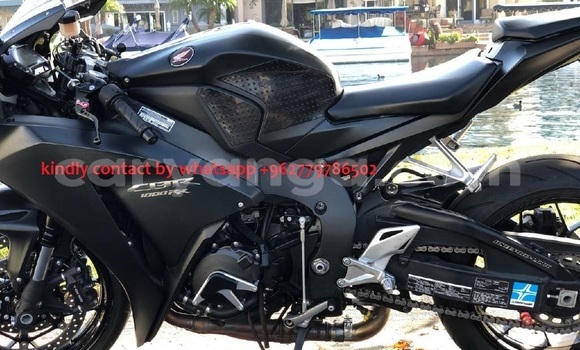 Buy Used Honda CBR 1000 RR Black Bike in Blantyre in Malawi Buy Used Honda CBR 1000 RR Black Bike in Blantyre in Malawi
