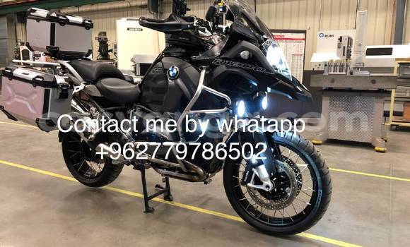 Buy Used Honda CBR 1000 RR Black Bike in Dowa in Dowa Buy Used Honda CBR 1000 RR Black Bike in Dowa in Dowa