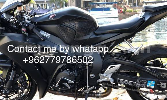 Buy Used Honda CBR 1000 RR Black Bike in Dowa in Dowa Buy Used Honda CBR 1000 RR Black Bike in Dowa in Dowa