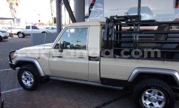 Nunua Ilio tumika Toyota Land Cruiser Beige Gari ndani ya Blantyre nchini Malawi Nunua Ilio tumika Toyota Land Cruiser Beige Gari ndani ya Blantyre nchini Malawi