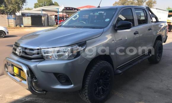 Nunua Ilio tumika Toyota Hilux Silver Gari ndani ya Blantyre nchini Malawi Nunua Ilio tumika Toyota Hilux Silver Gari ndani ya Blantyre nchini Malawi