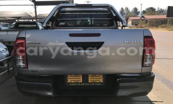 Nunua Ilio tumika Toyota Hilux Silver Gari ndani ya Blantyre nchini Malawi Nunua Ilio tumika Toyota Hilux Silver Gari ndani ya Blantyre nchini Malawi
