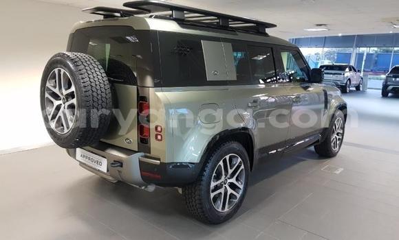 Nunua Ilio tumika Land Rover Defender Beige Gari ndani ya Blantyre nchini Malawi Nunua Ilio tumika Land Rover Defender Beige Gari ndani ya Blantyre nchini Malawi