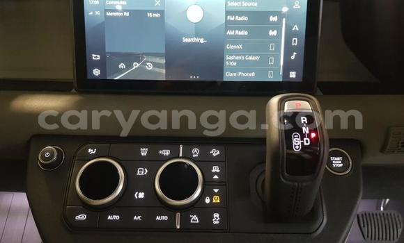 Nunua Ilio tumika Land Rover Defender Beige Gari ndani ya Blantyre nchini Malawi Nunua Ilio tumika Land Rover Defender Beige Gari ndani ya Blantyre nchini Malawi