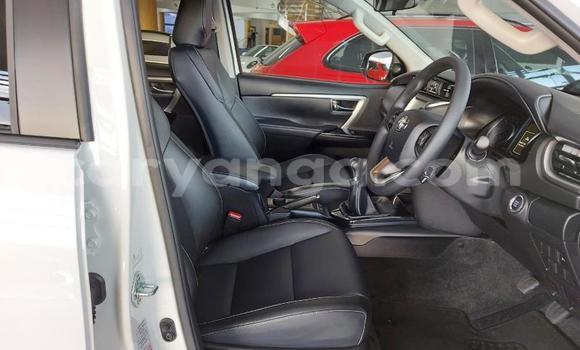 Nunua Ilio tumika Toyota Fortuner White Gari ndani ya Blantyre nchini Malawi Nunua Ilio tumika Toyota Fortuner White Gari ndani ya Blantyre nchini Malawi