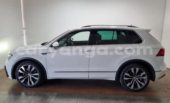 Nunua Ilio tumika Volkswagen Tiguan White Gari ndani ya Chilumba nchini Karonga Nunua Ilio tumika Volkswagen Tiguan White Gari ndani ya Chilumba nchini Karonga