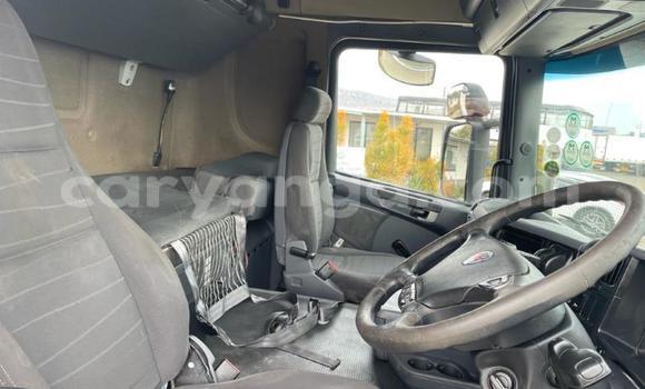 Nunua Ilio tumika Scania R420 White Lori ndani ya Lilongwe nchini Malawi Nunua Ilio tumika Scania R420 White Lori ndani ya Lilongwe nchini Malawi