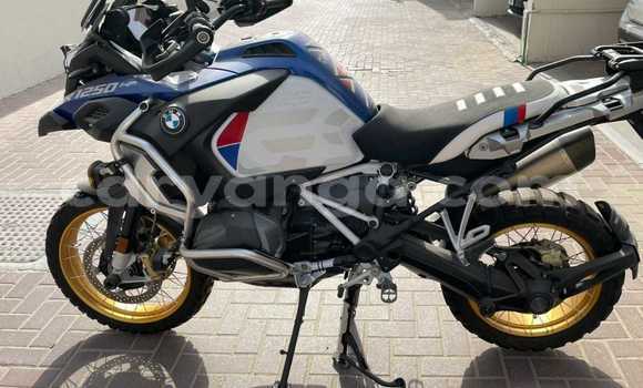 Buy Used BMW R1200GS Adventure Blue Bike in Blantyre in Malawi Buy Used BMW R1200GS Adventure Blue Bike in Blantyre in Malawi