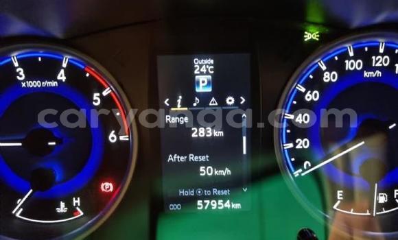 Nunua Ilio tumika Toyota Hilux Silver Gari ndani ya Chikwawa nchini Chikwawa Nunua Ilio tumika Toyota Hilux Silver Gari ndani ya Chikwawa nchini Chikwawa