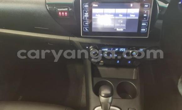 Nunua Ilio tumika Toyota Hilux Silver Gari ndani ya Chikwawa nchini Chikwawa Nunua Ilio tumika Toyota Hilux Silver Gari ndani ya Chikwawa nchini Chikwawa