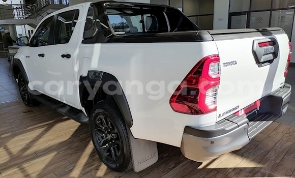 Nunua Ilio tumika Toyota Hilux White Gari ndani ya Blantyre nchini Malawi Nunua Ilio tumika Toyota Hilux White Gari ndani ya Blantyre nchini Malawi