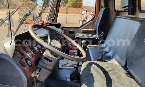 Nunua Ilio tumika Man Silent Other Lori ndani ya Blantyre nchini Malawi Nunua Ilio tumika Man Silent Other Lori ndani ya Blantyre nchini Malawi